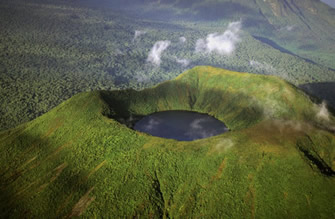volcanoes national park